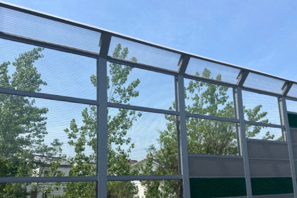 沈阳隔音围挡的质料选择与设计原则：打造高效隔音、耐用雅观的都会屏障